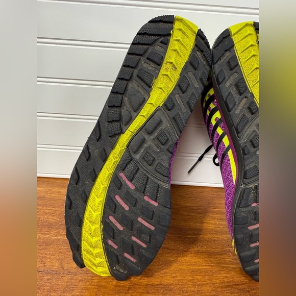 Pearl Izumi women’s Project EM purple, black, green trail running shoes Size 7.5 - Picture 9 of 13